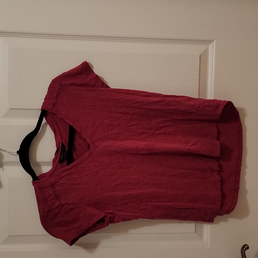 Banana Republic Magenta Short Sleeve Shirt Size XS